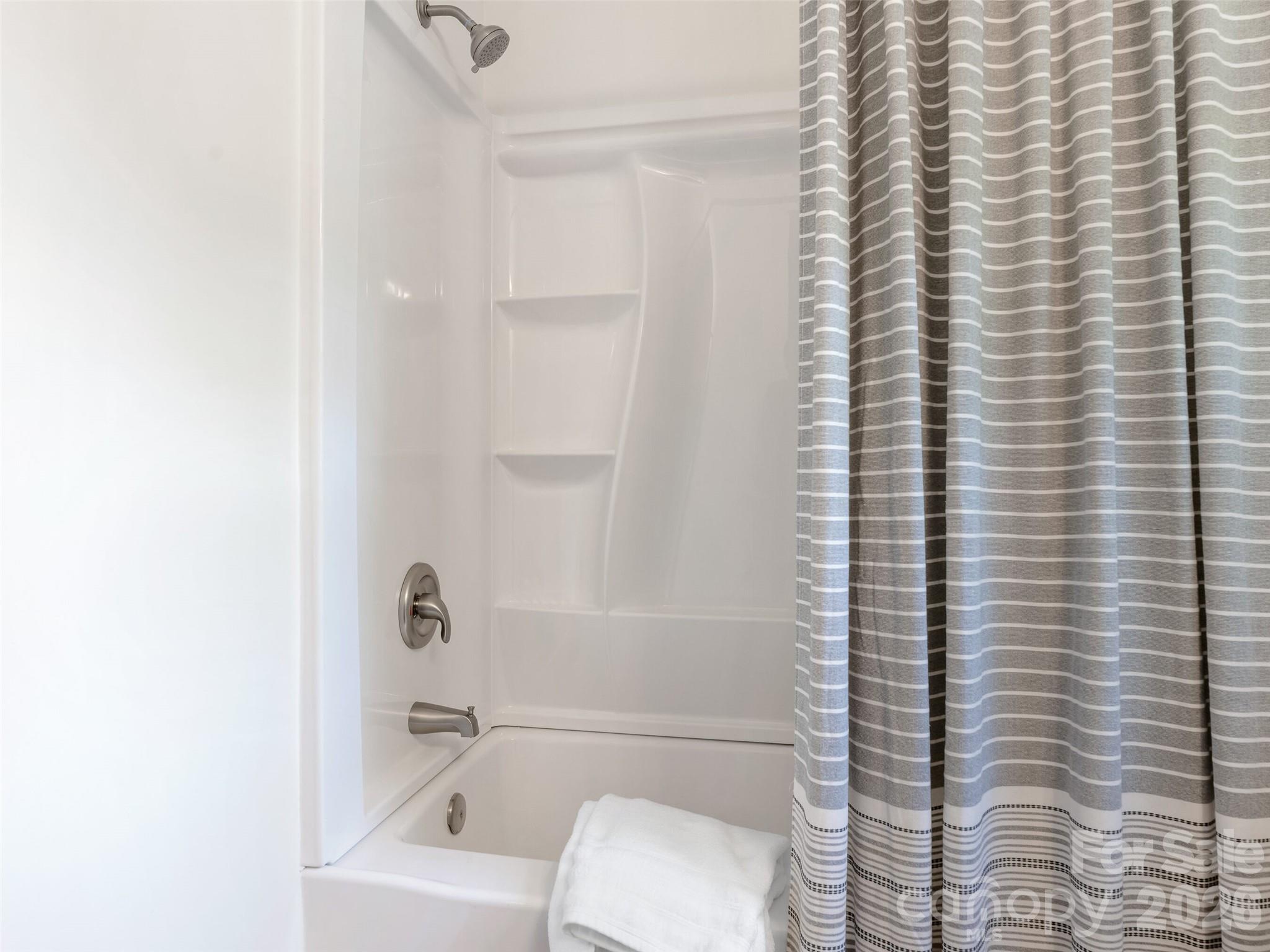 Chestnut Lake - Residential