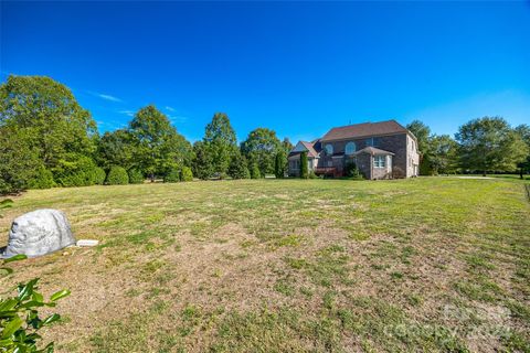 A home in Waxhaw