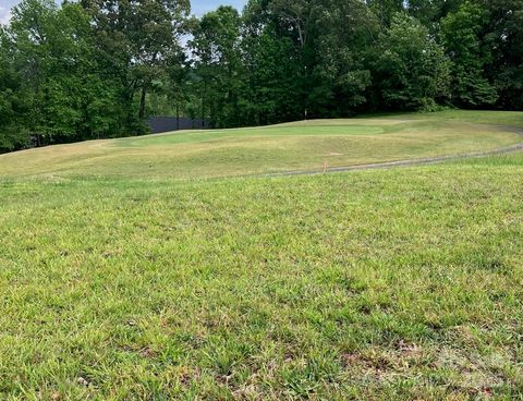 135 Harbourtown Drive Kings Mountain NC 28086
