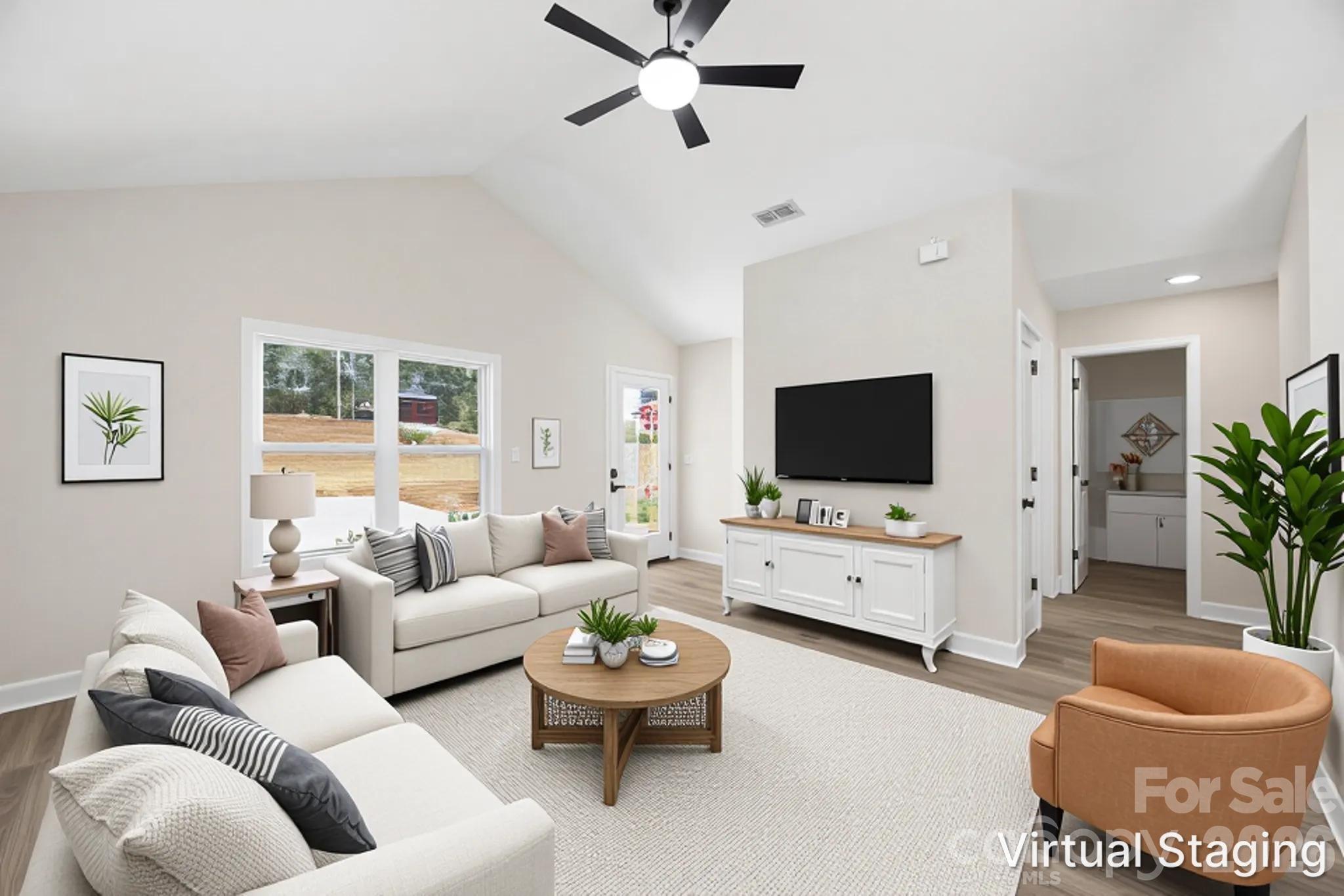 204 Knollwood Circle