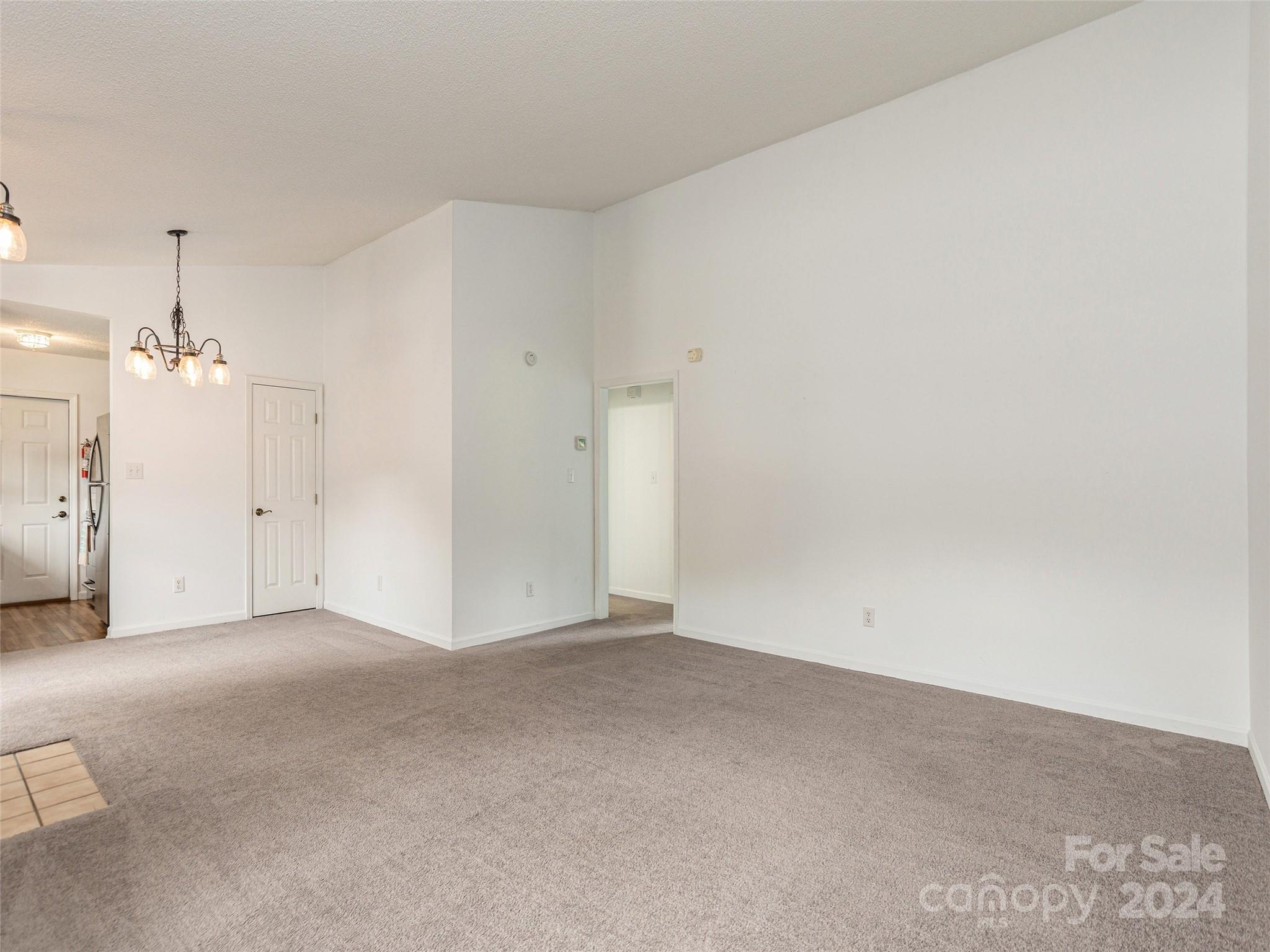 The Hills At Averys Creek - Residential