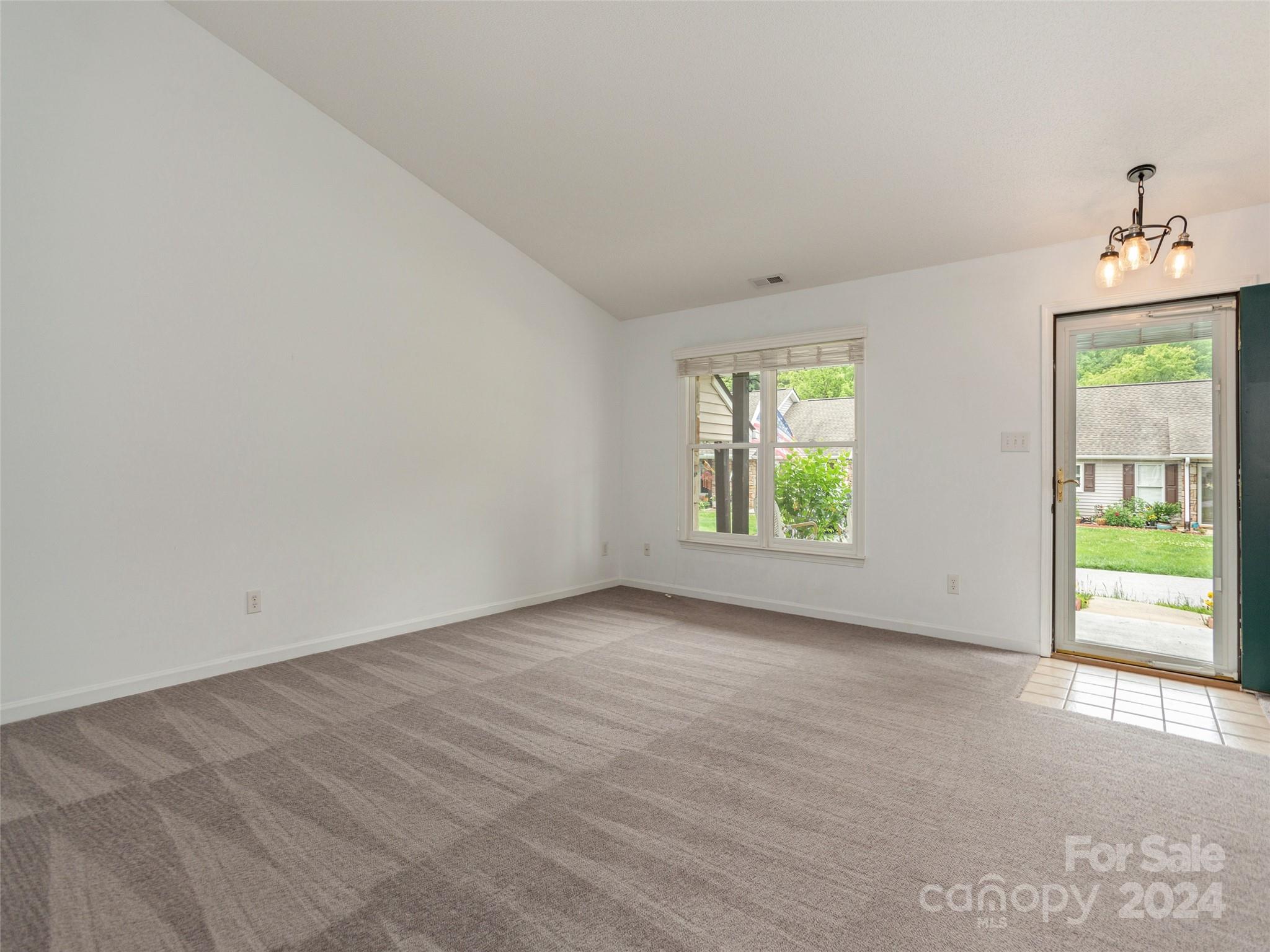 The Hills At Averys Creek - Residential