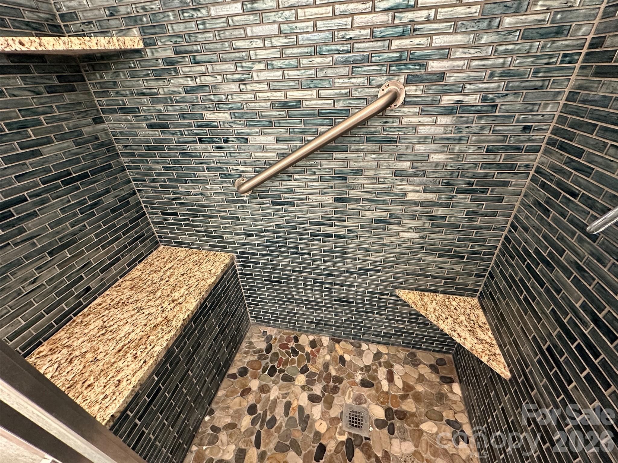 Savannah Townhomes - Residential