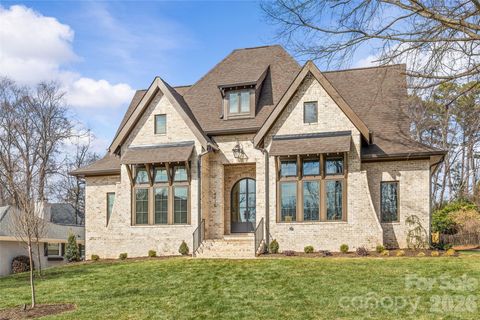 4715 Montclair Avenue Charlotte NC 28211