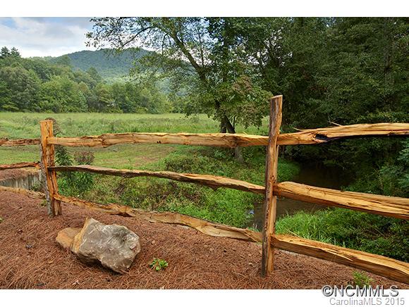 Robinson Creek - Land