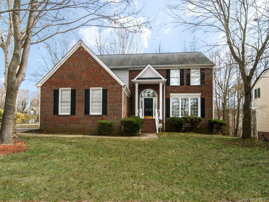 This traditional 4 bedroom, two and a half bath home is perfect for someone looking to move right in and live low maintenance!  Newer water heater, screened porch, new deck, security system, gas fireplace, HUGE master bathroom, moldings, etc. Large formal living & dining areas. Big master bedroom with a HUGE master bath, dual vanities and separate shower & tub. Four large bedrooms, all upstairs! Expansive screened porch for peaceful enjoyment or entertaining. Home Warranty Included!