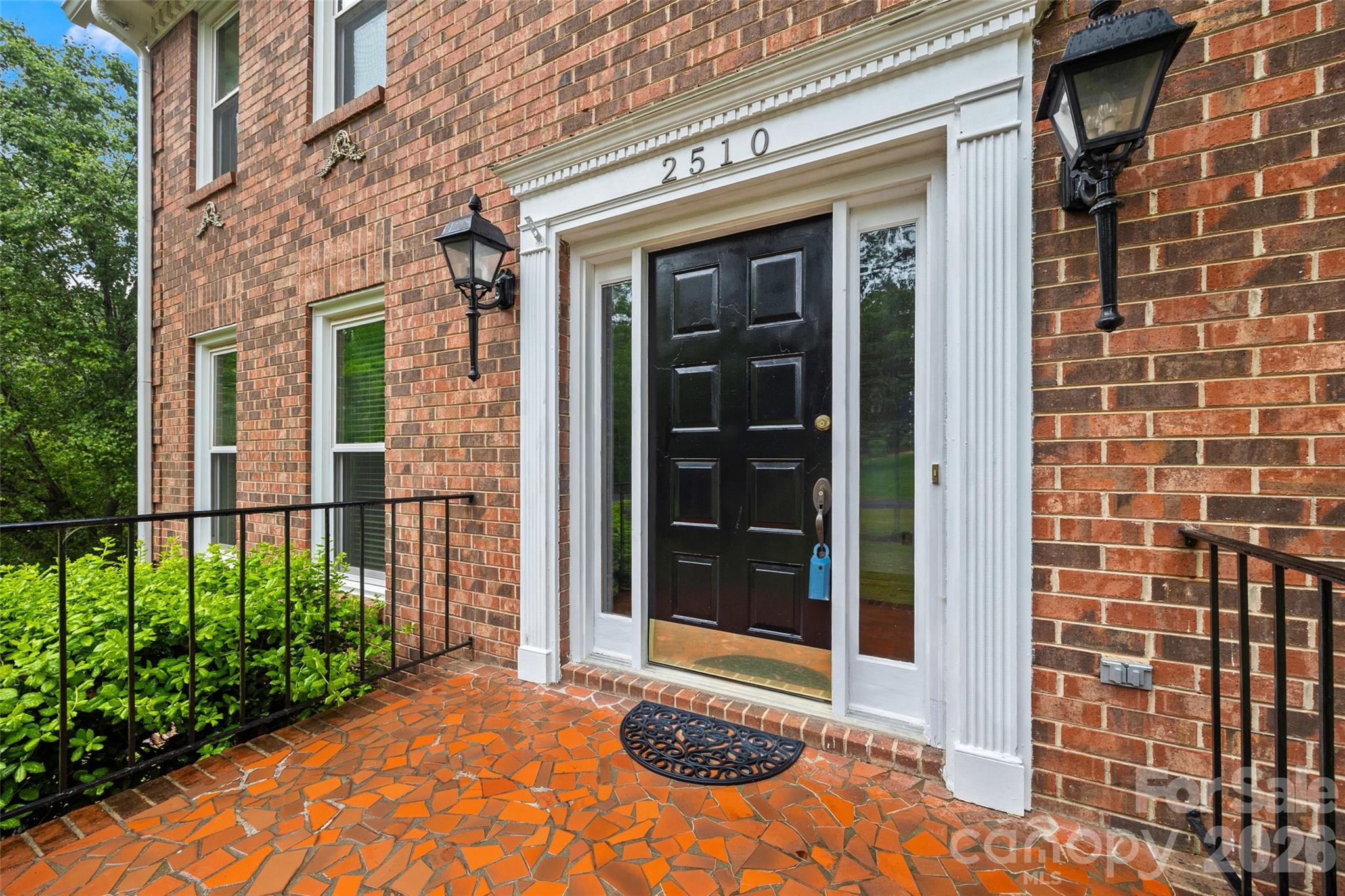 2510 Meredith Court