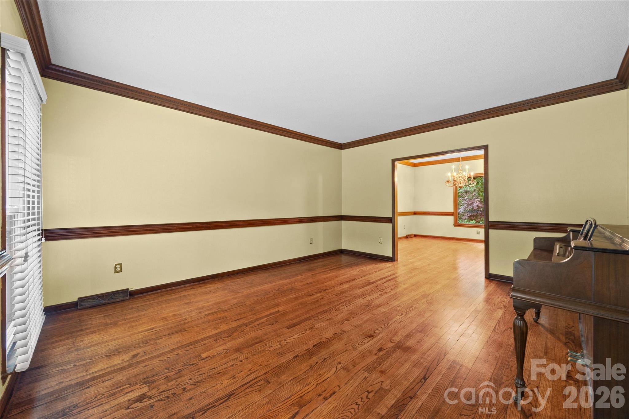 2510 Meredith Court
