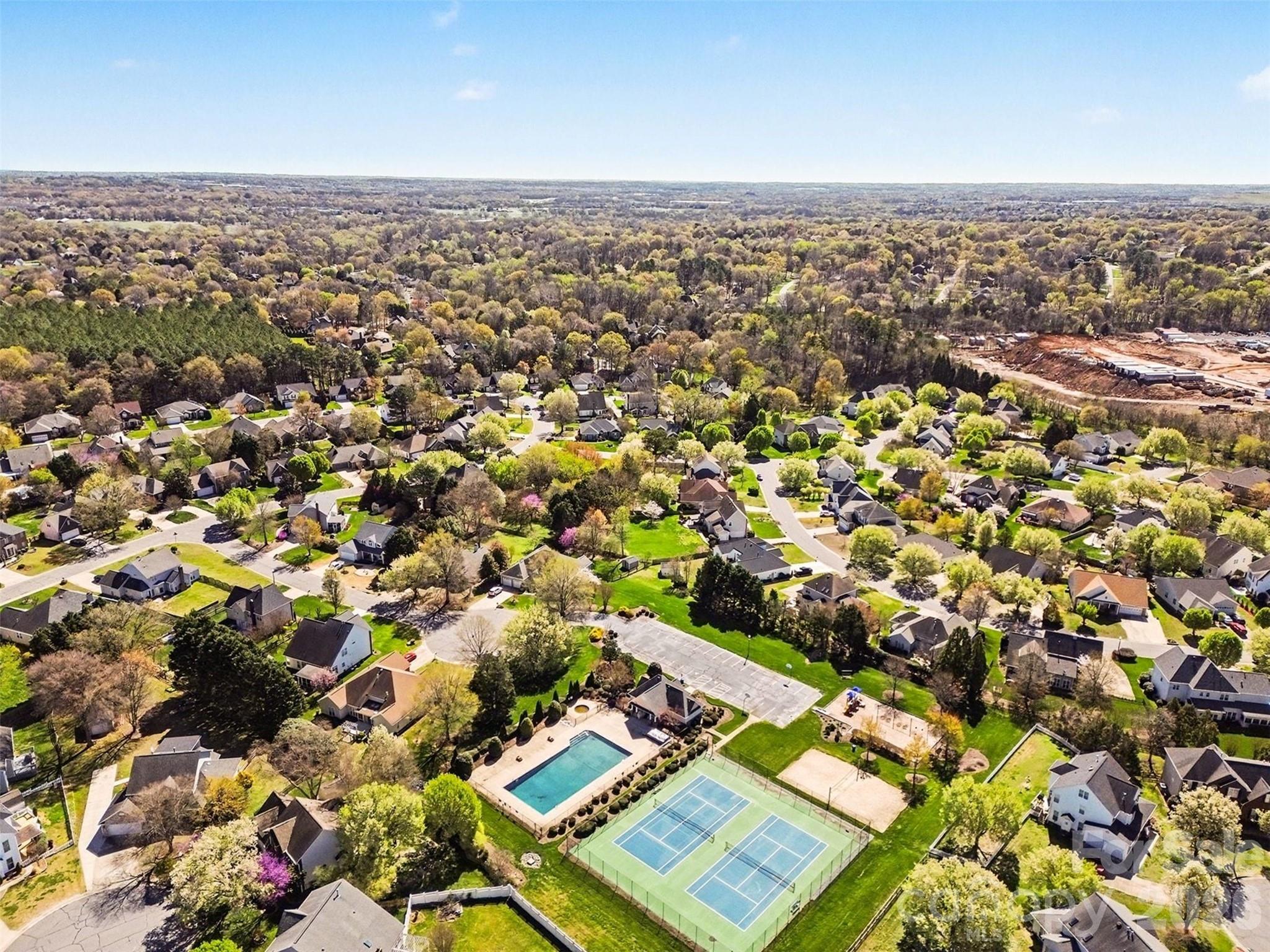 Gable Oaks - Residential