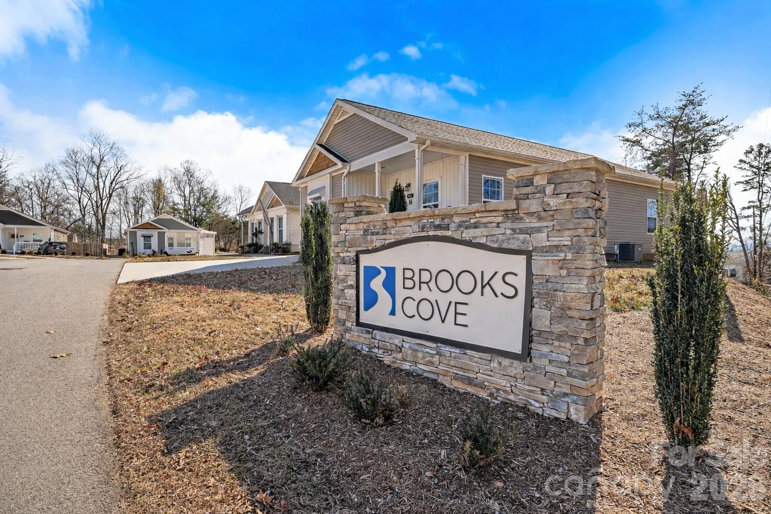 Brooks Cove - Residential