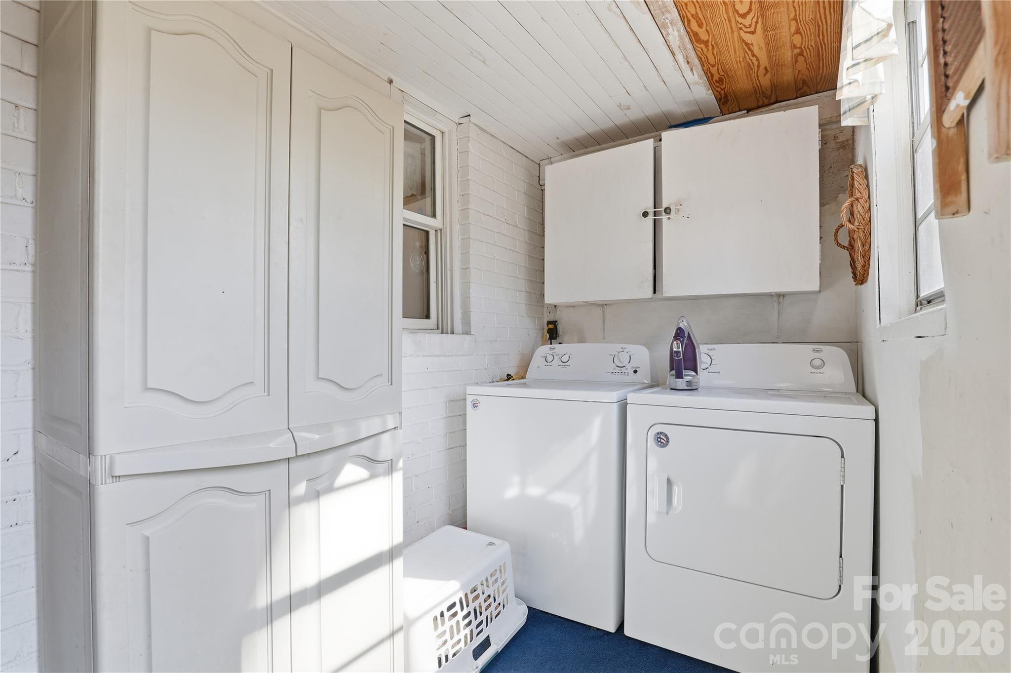 Enderly Park - Residential