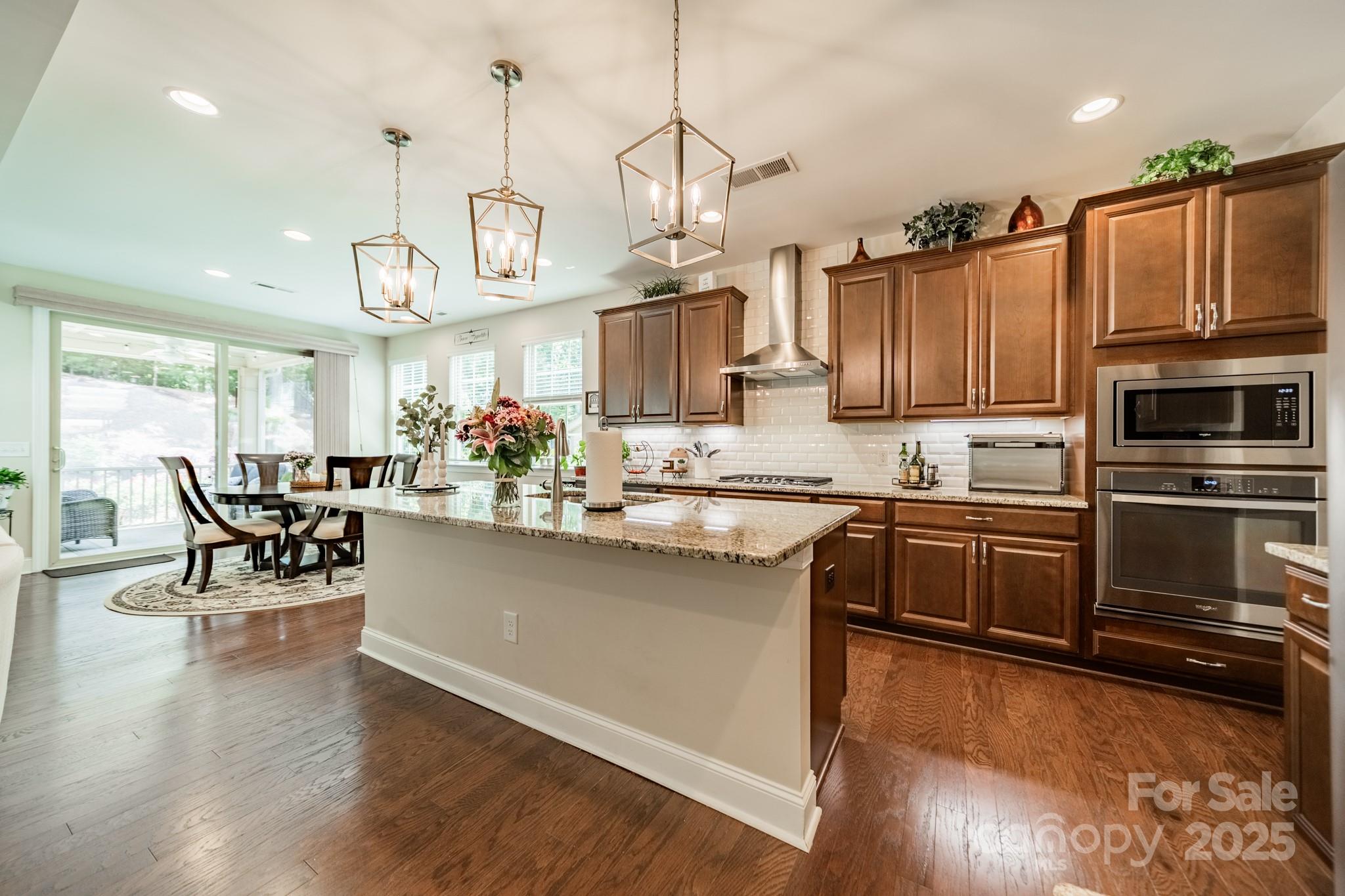 16507 Palisades Commons Drive