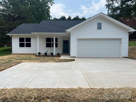 210 Johnson Street Troutman NC 28116