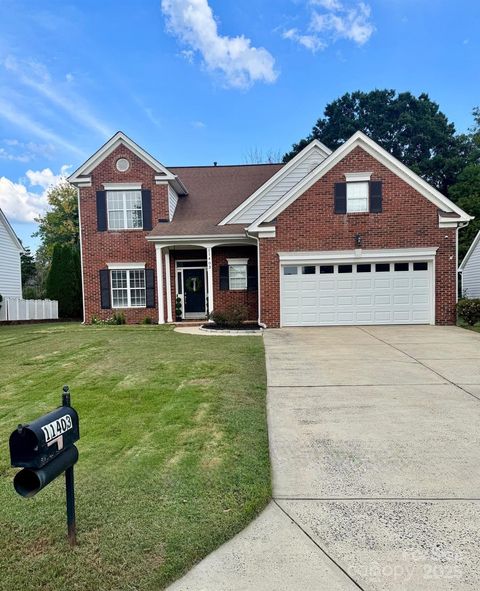 Photo of 11403 Ridge Oak Drive, Charlotte, NC 28273 (MLS # 4303471)