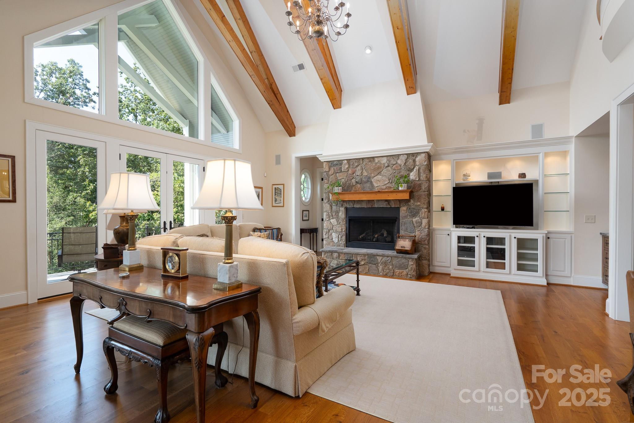 Uwharrie Point - Residential