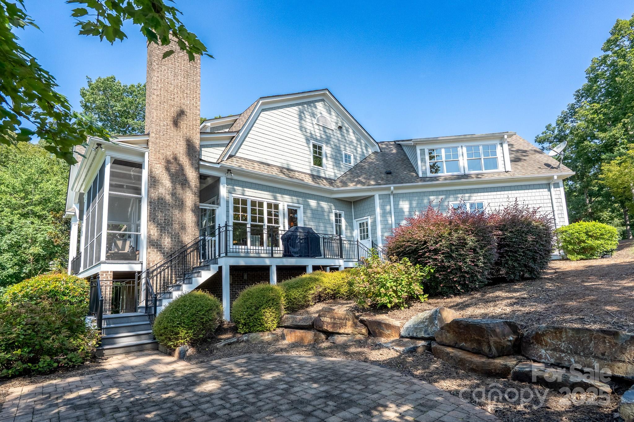 Uwharrie Point - Residential