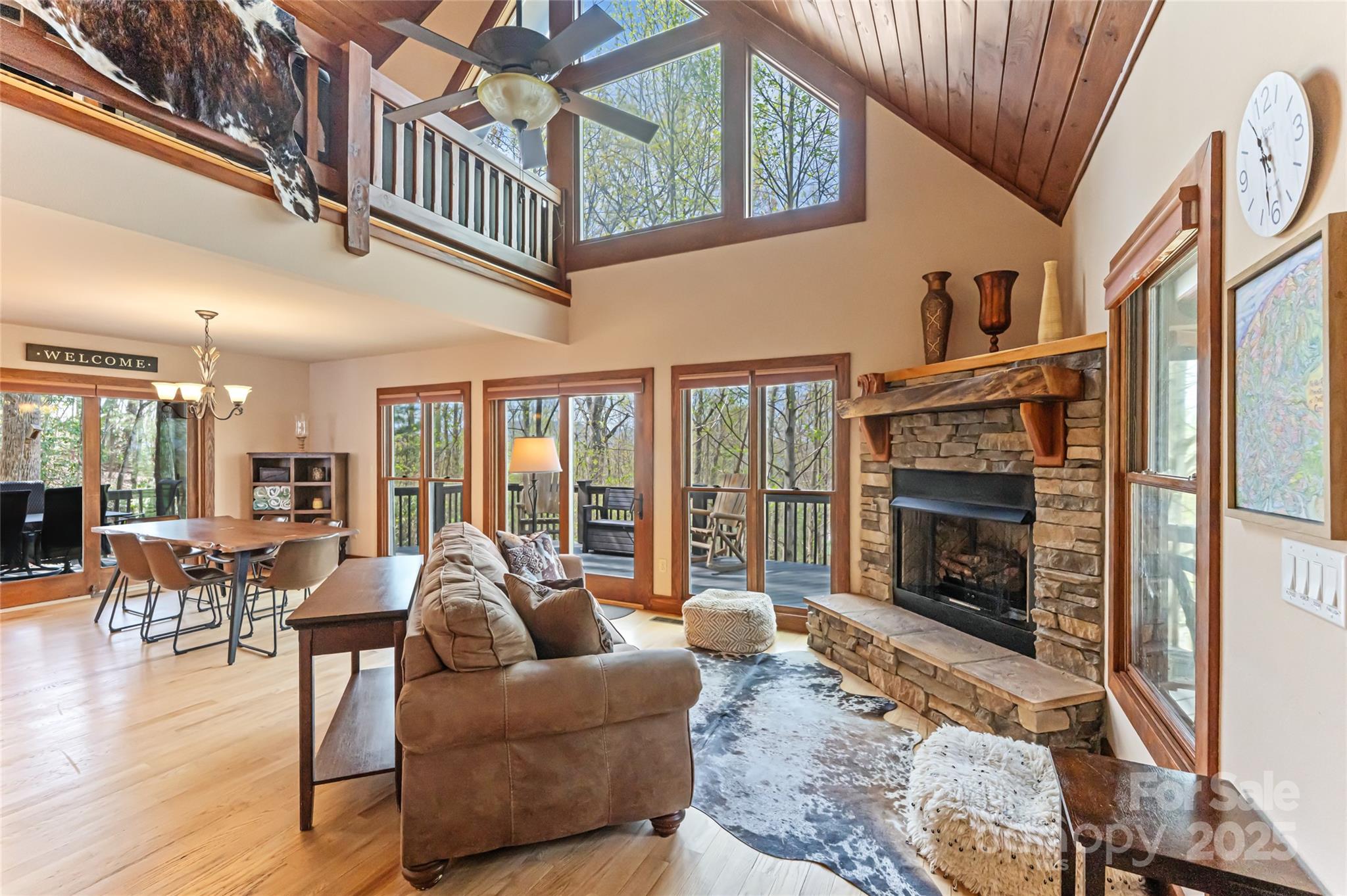 837 Peregrine Drive