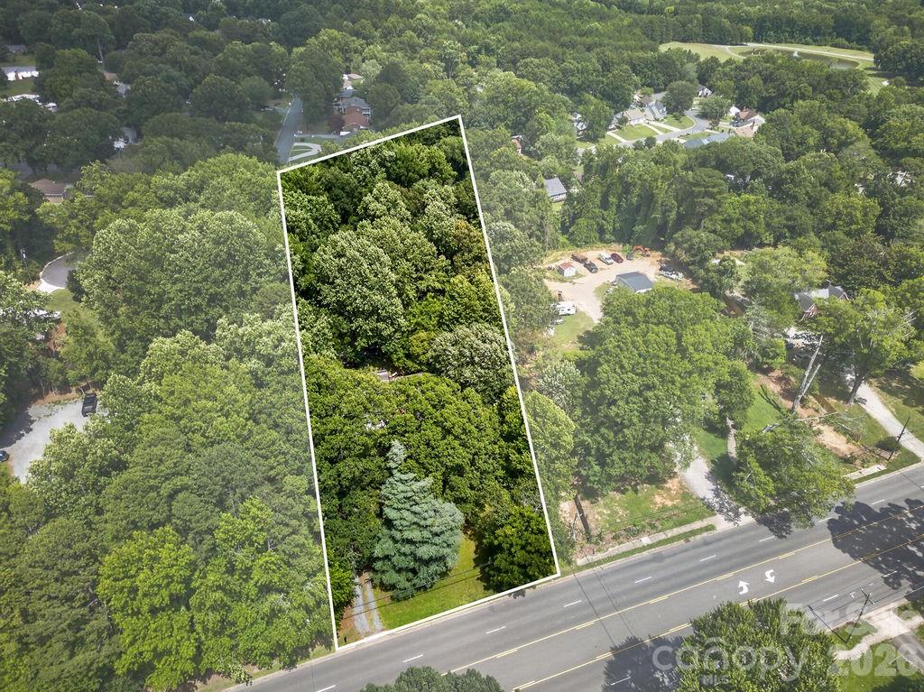 1822 W Sugar Creek Road
