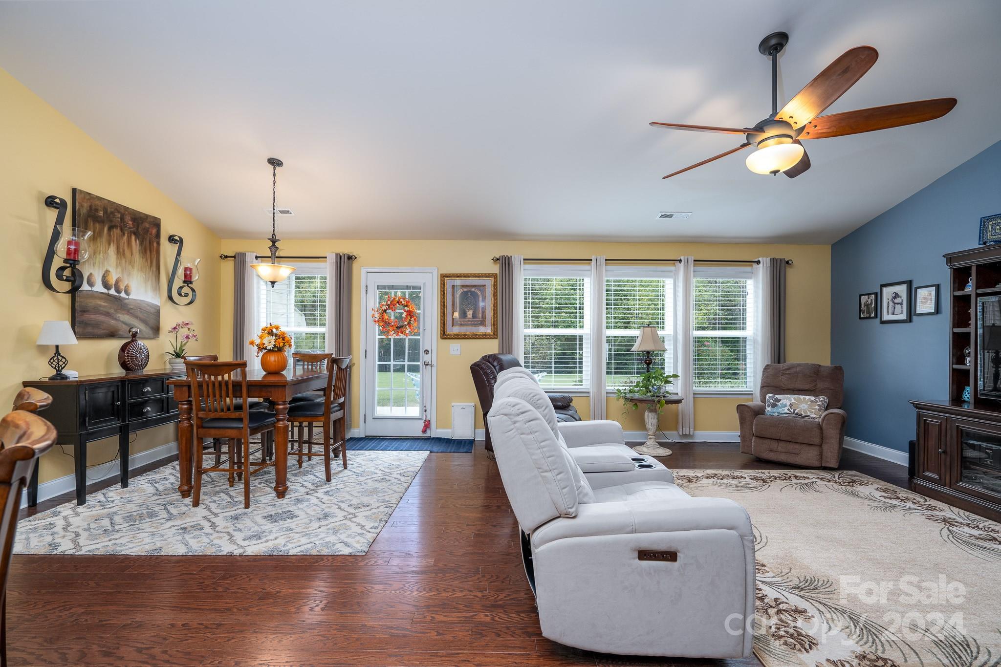 Pleasant Oaks - Residential