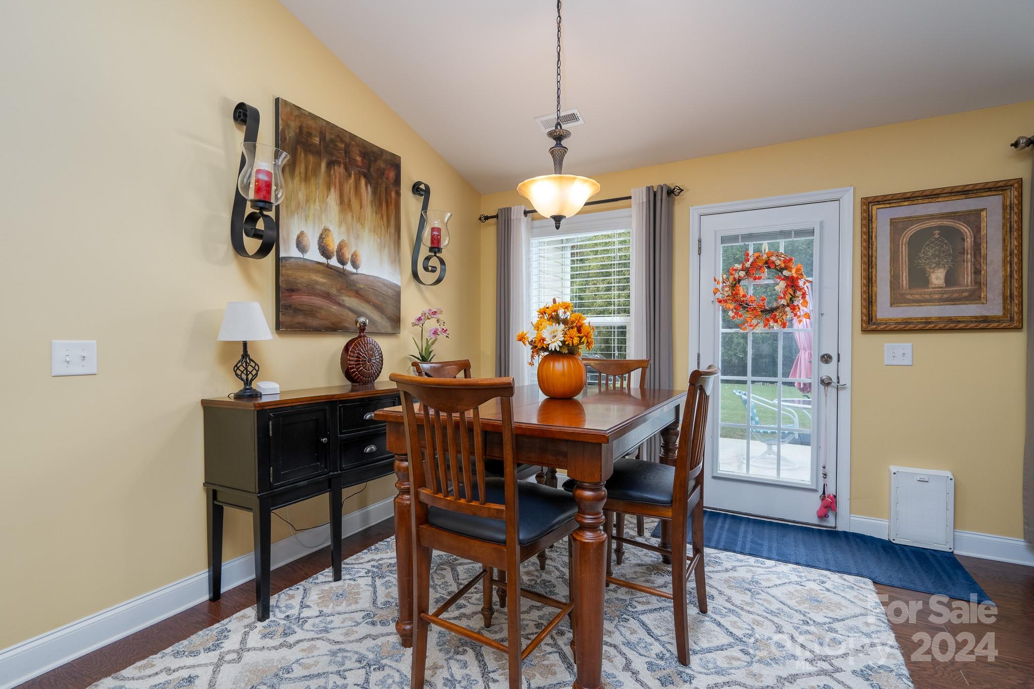 Pleasant Oaks - Residential