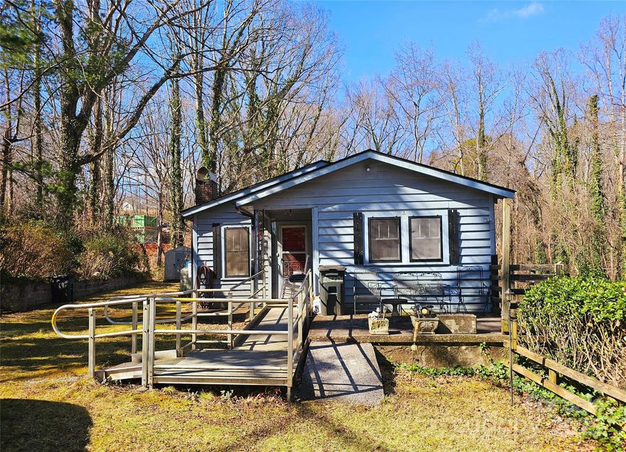 This adorable cottage awaits its new lease on life! Nestled on a 1.11 acre lot, this 2 bedroom, 1 bathroom home would be an ideal rental or flip opportunity. Property is strictly sold "AS IS, WHERE IS." Cash or creative financing only. Call today to schedule your private tour!