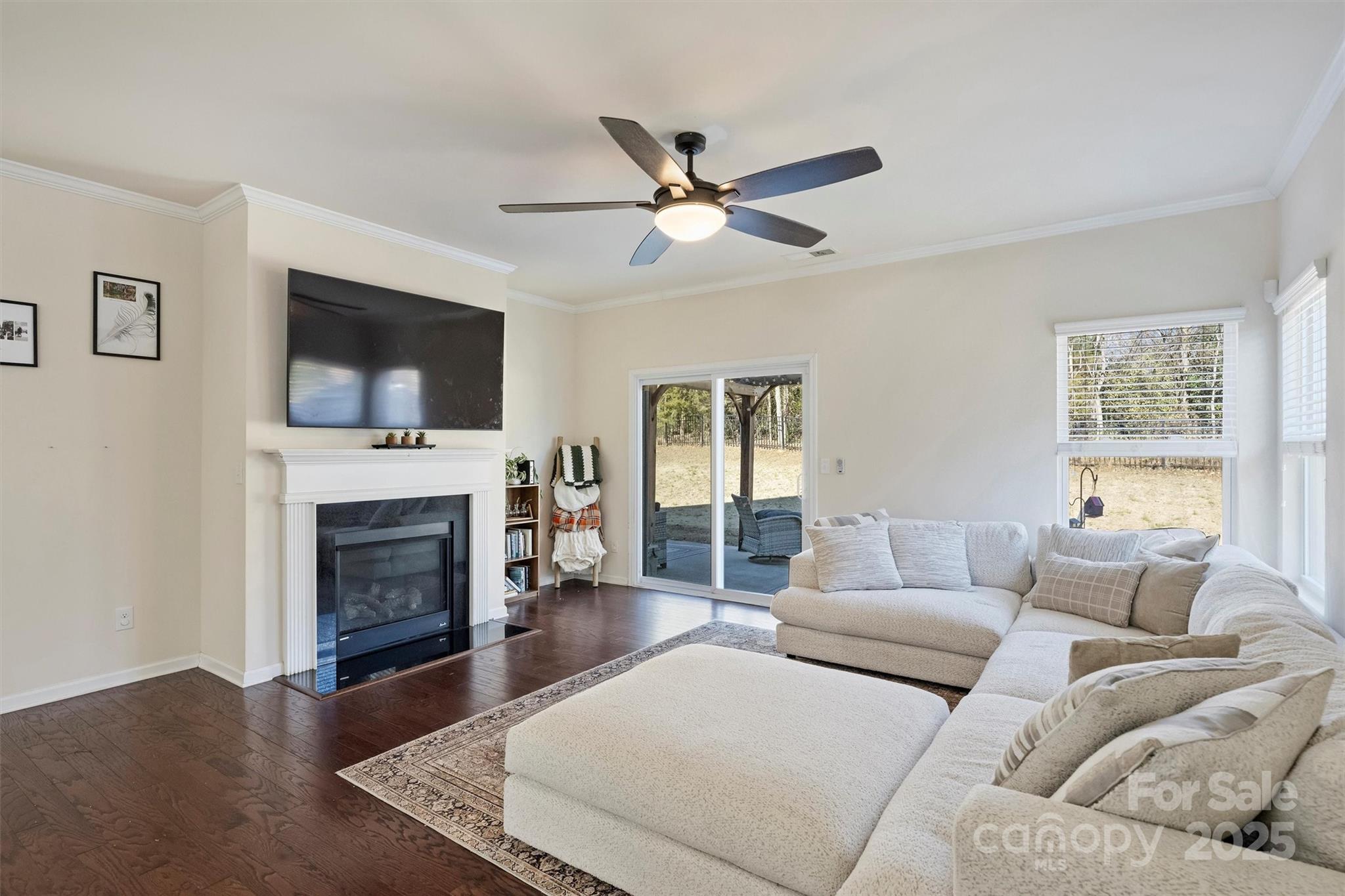 Clarabella - Residential