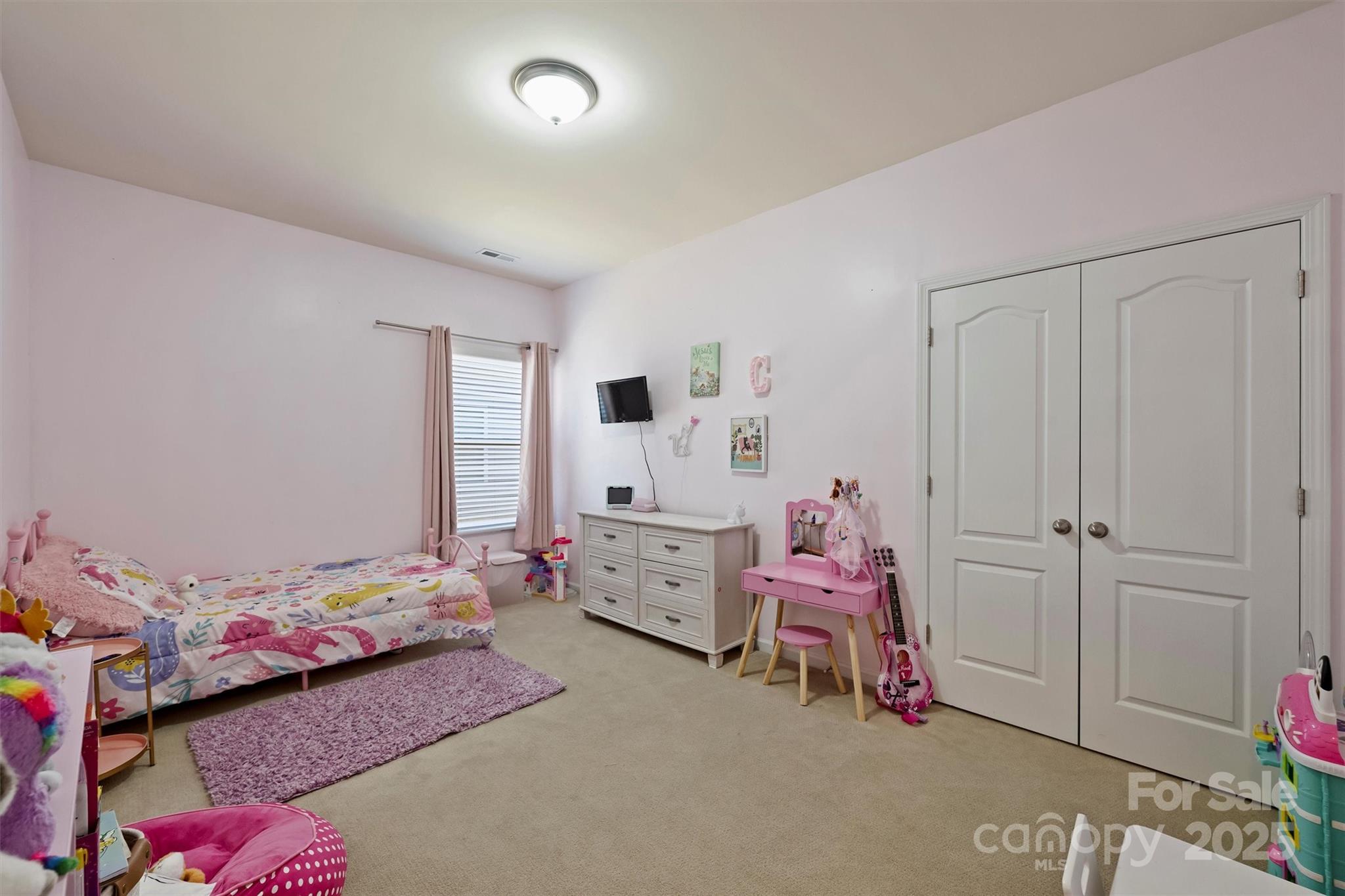 Clarabella - Residential