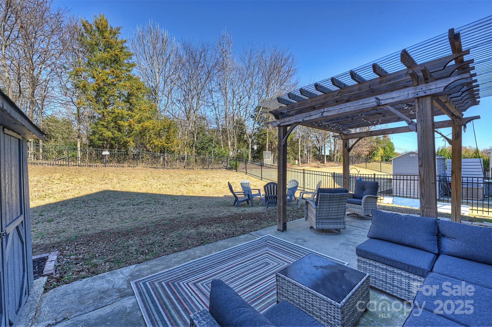 Clarabella - Residential