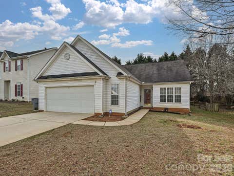 Photo of 11726 Black Maple Avenue, Charlotte, NC 28269 (MLS # 4344238)
