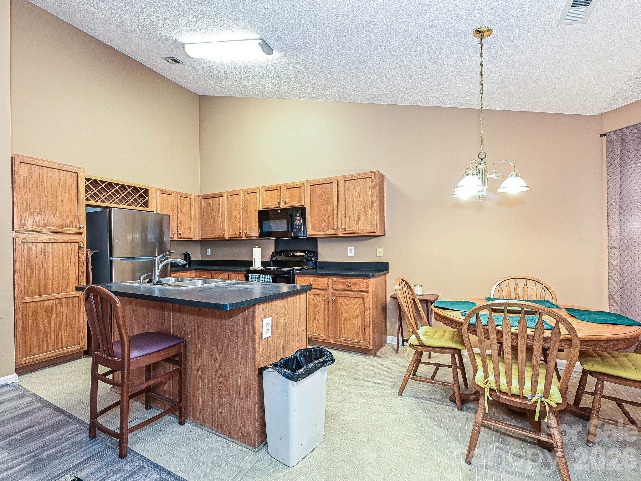 Mapleton - Residential