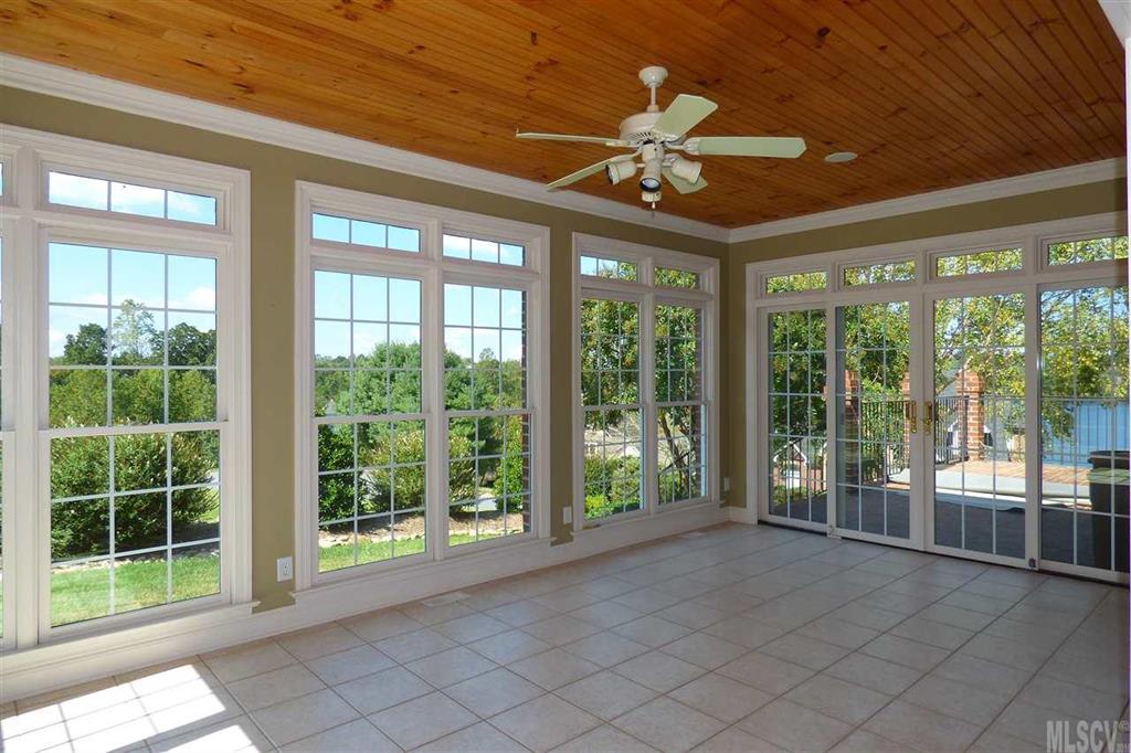 Moores Ferry - Residential