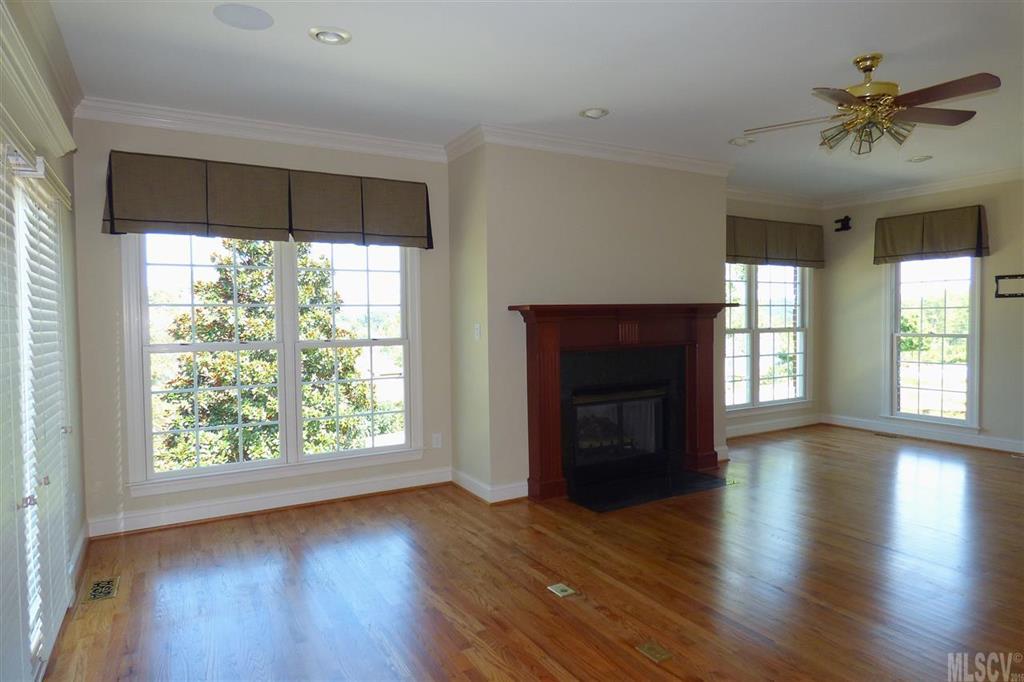 Moores Ferry - Residential