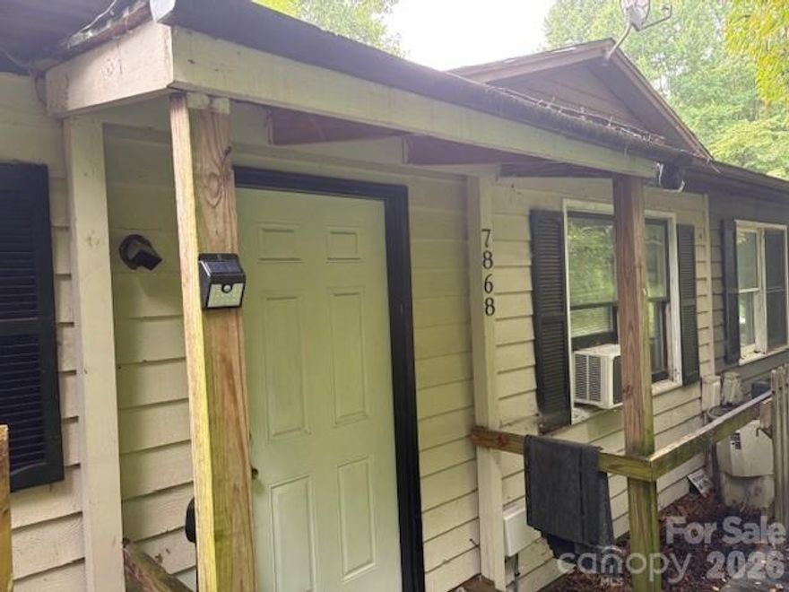 Two townhouse units located in a private community in Connelly Springs, North Carolina, 7864 and 7868 Kinglet Drive, are being sold together as a package deal for $150,000. “As is, where is.” Each unit features a single-level layout with two bedrooms and one full bath. The home at 7864 Kinglet Drive offers approximately 1,100 square feet of living space with a crawl space foundation, an electric range and refrigerator, and laundry hookups inside the unit. The home at 7868 Kinglet Drive includes about 800 square feet with a large living room, kitchen, deck, and in-bathroom laundry. It comes equipped with a dishwasher, electric range, electric water heater, and refrigerator. Both share a quiet location within this community. Live in one and rent the other!