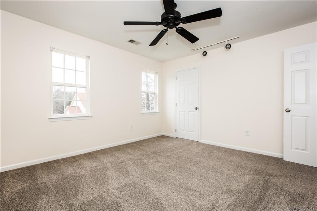 THe Gates - Residential