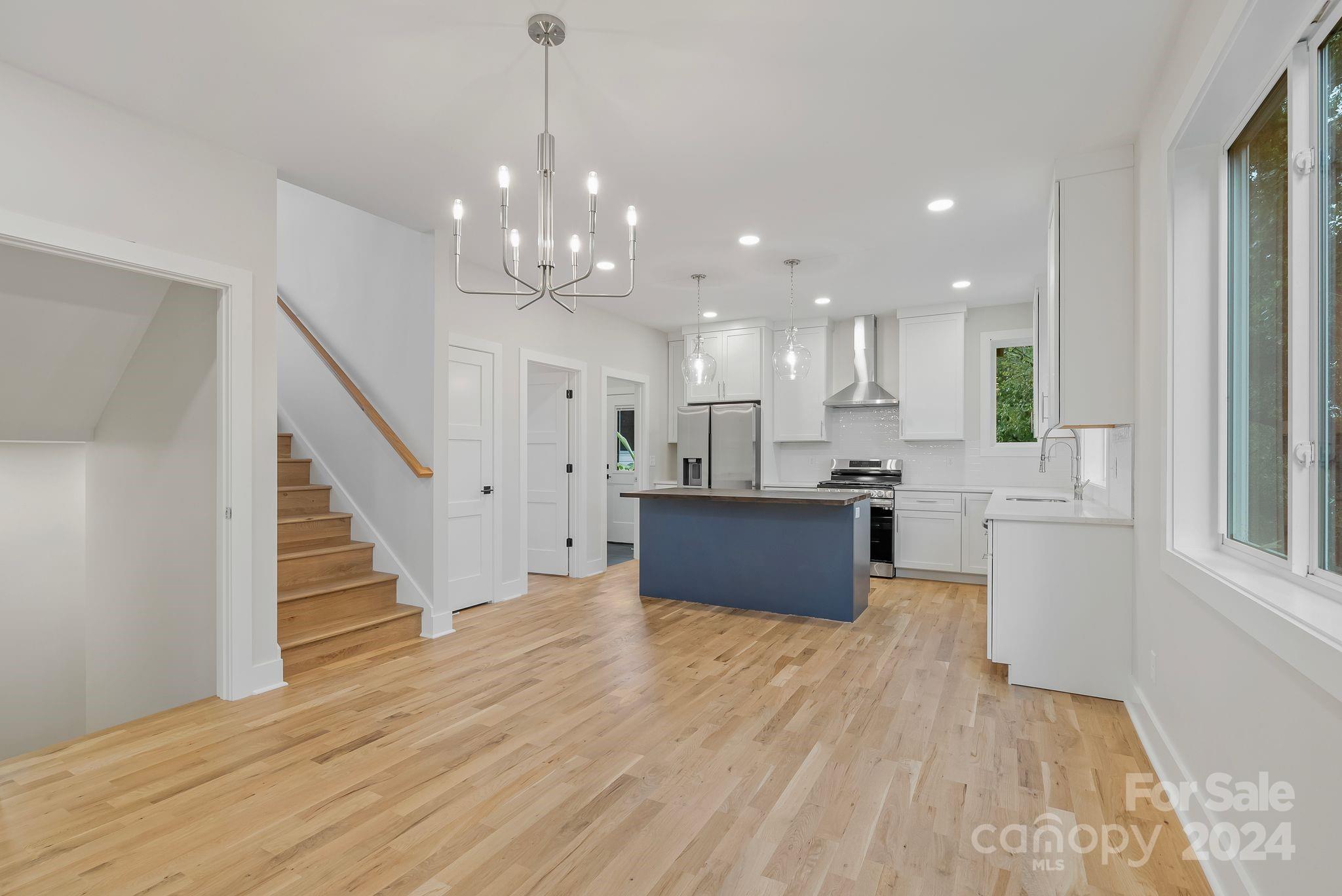 345 Riverview Drive