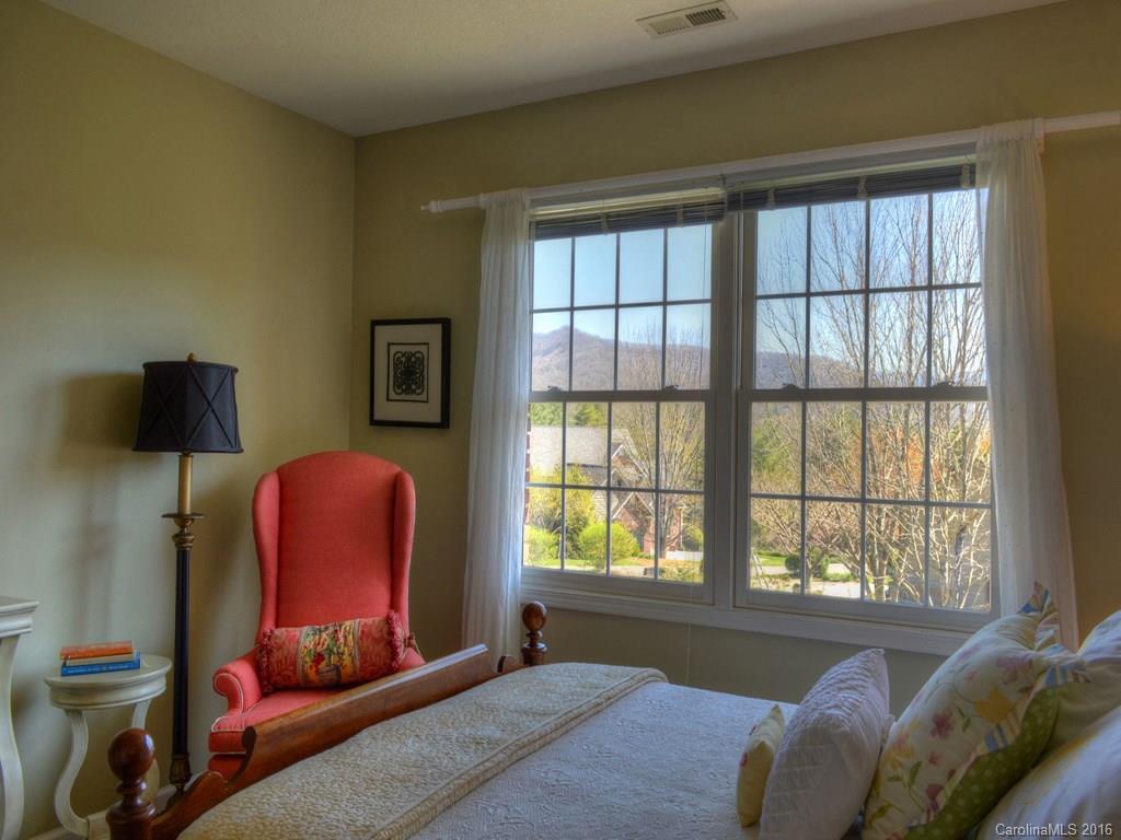 Forest Knoll - Residential