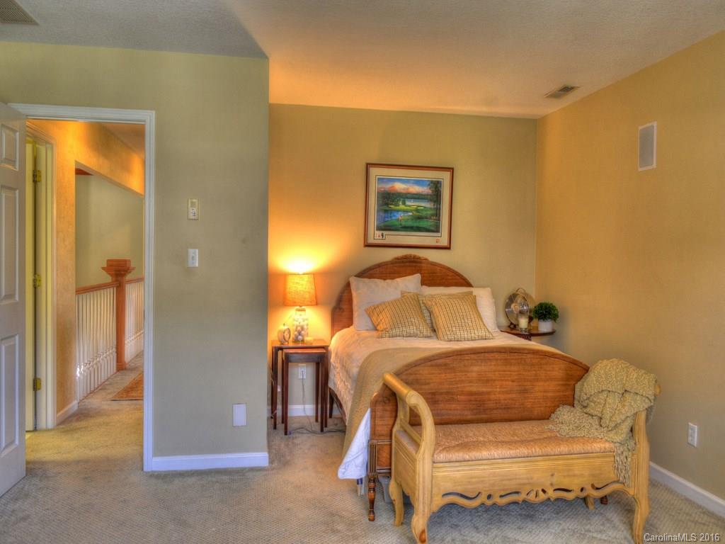 Forest Knoll - Residential