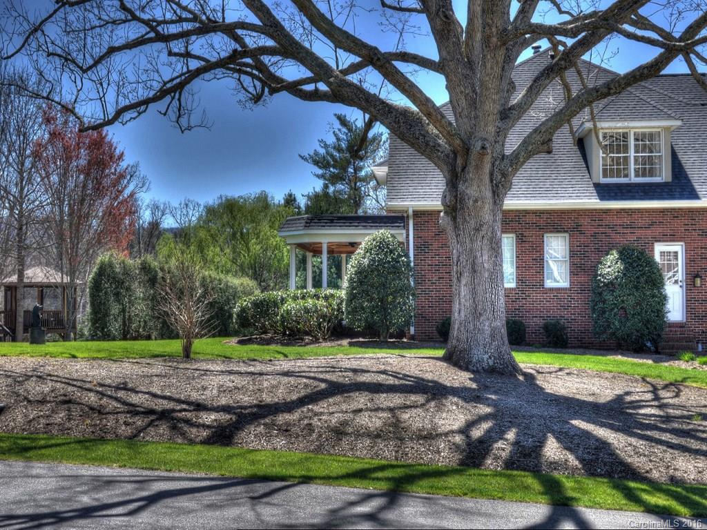 Forest Knoll - Residential