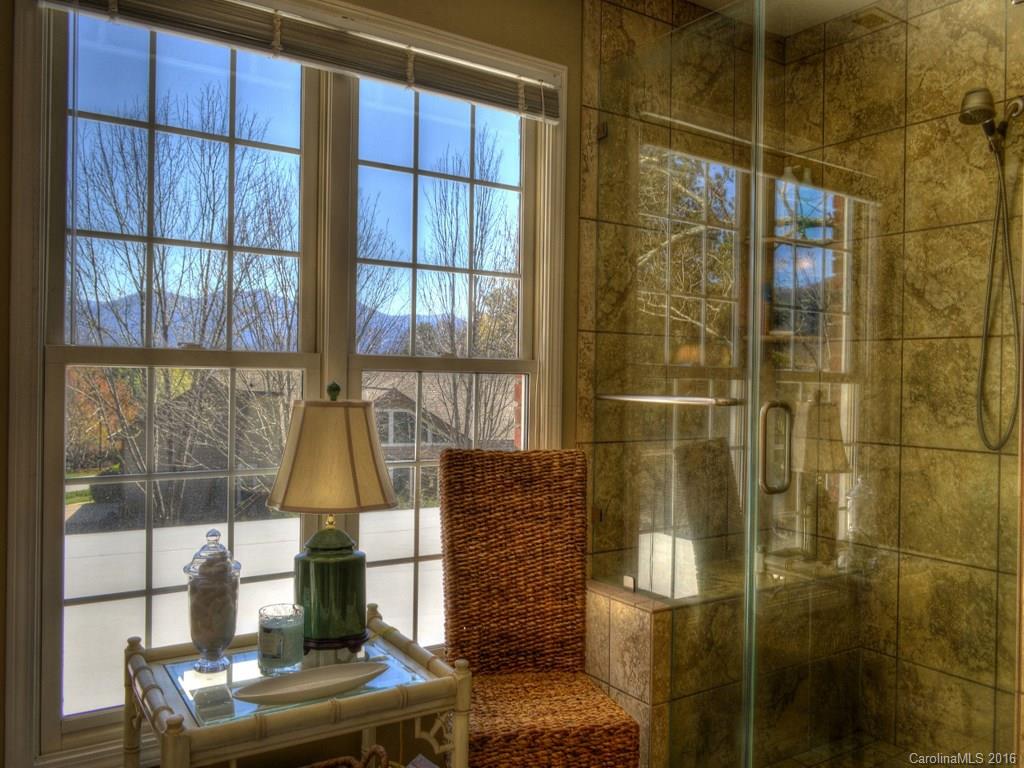 Forest Knoll - Residential