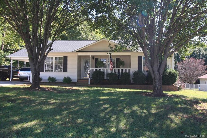 Beautiful 3 bed 2 bath split floor plan located in a cul-de-sac with minimal traffic! HUGE private lot. Large, wired storage building with roll up garage door. Enjoy the evening on the rocking chair front porch! Large living area with tray ceilings. Generous size master suite complete with jet tub and walk-in closet. Tankless water heater so you will never run out of hot water!  Very conveniently located near I-85 and all other city amenities. This is MUST SEE!