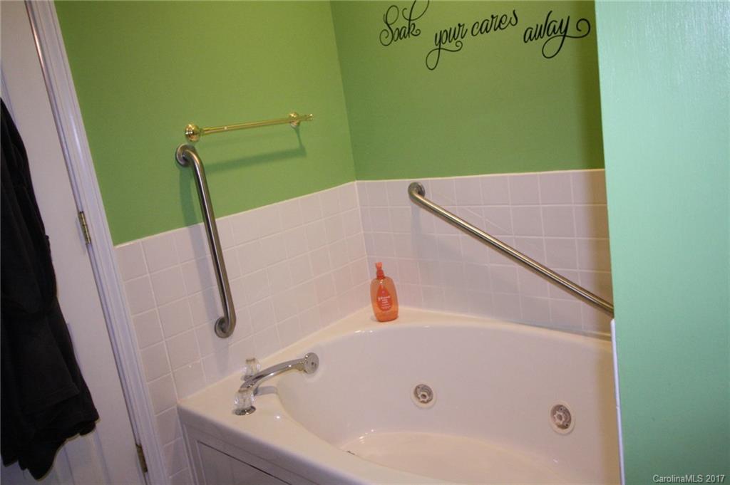 Oakview Estates - Residential