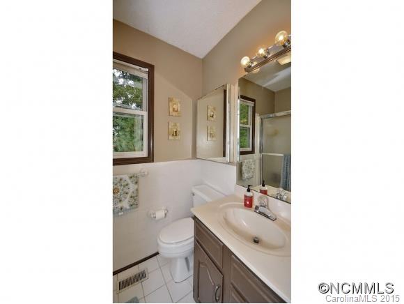 Hunters Trace - Residential