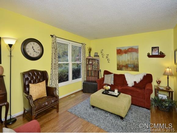 Hunters Trace - Residential