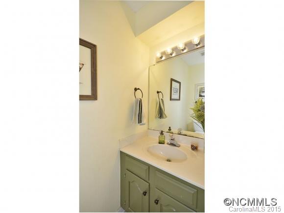 Hunters Trace - Residential