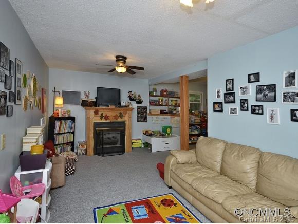 Hunters Trace - Residential