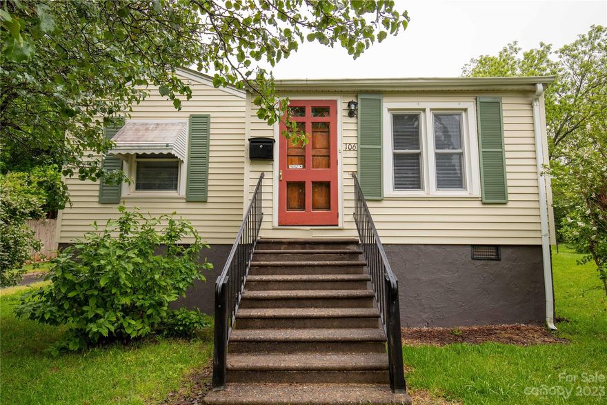 Back on the Market- No fault of the Seller.  Buyer's Home did not close.  
Darling 3 bedroom, 1 bath in Clover within walking distance of Downtown shops, restaurants and churches. Laminate wood flooring throughout.  Large bedrooms and spacious kitchen and breakfast area.  Enclosed sun porch with washer & dryer area overlooks side and rear yard.  12x20 rear deck.  Fenced yard and detached storage building with electricity.  Investor owned- been rental property for years.   New Price reflects property being sold "as is".  Hurry to see!