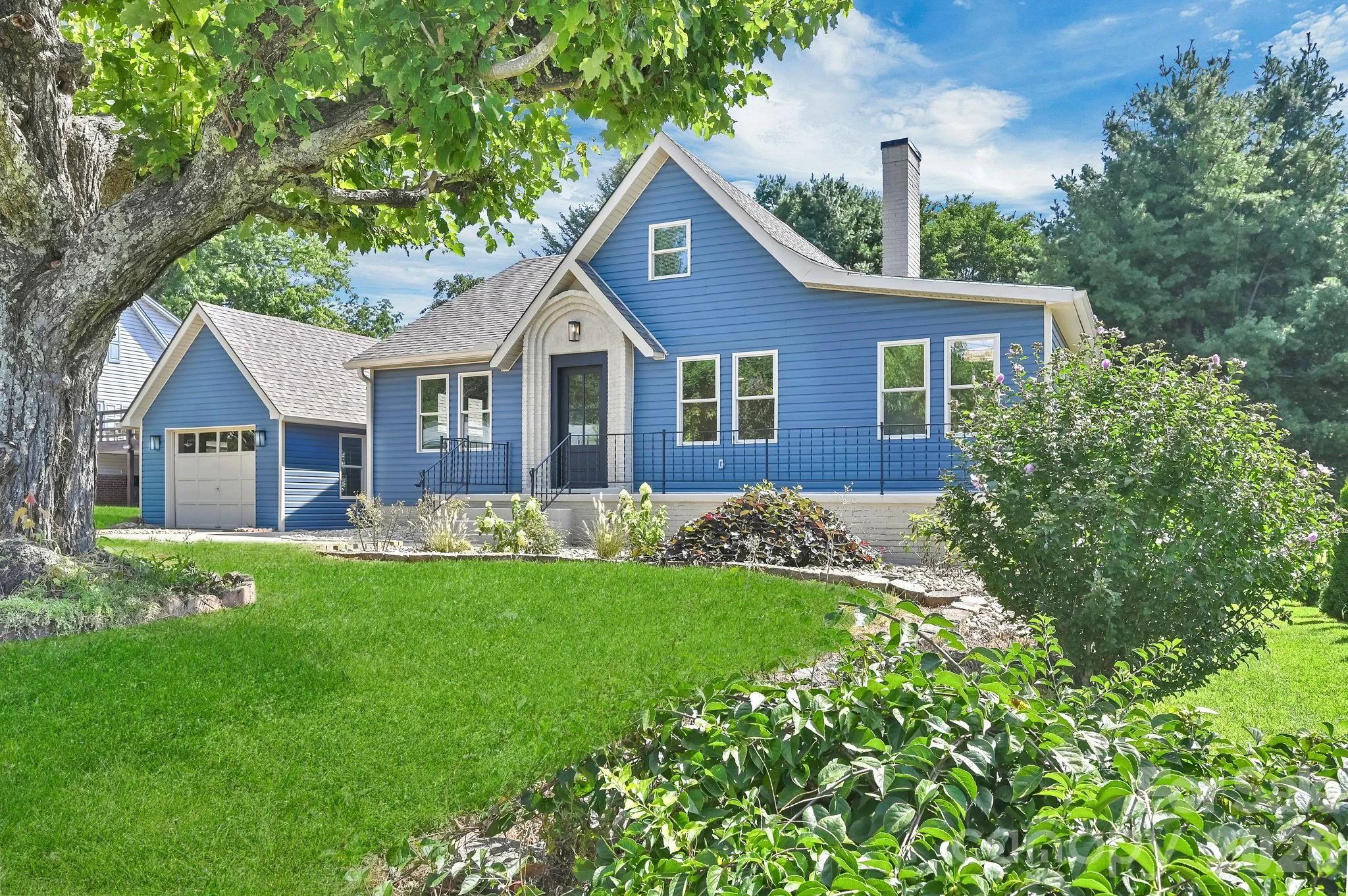 34 Long View Drive, Burnsville, NC, 28714