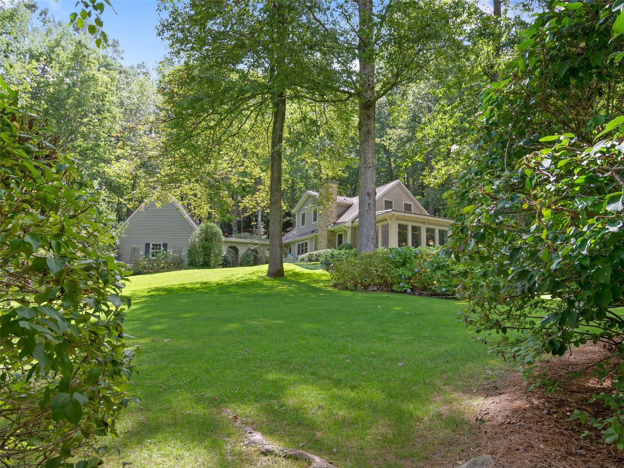 Lake Toxaway Estates - Residential