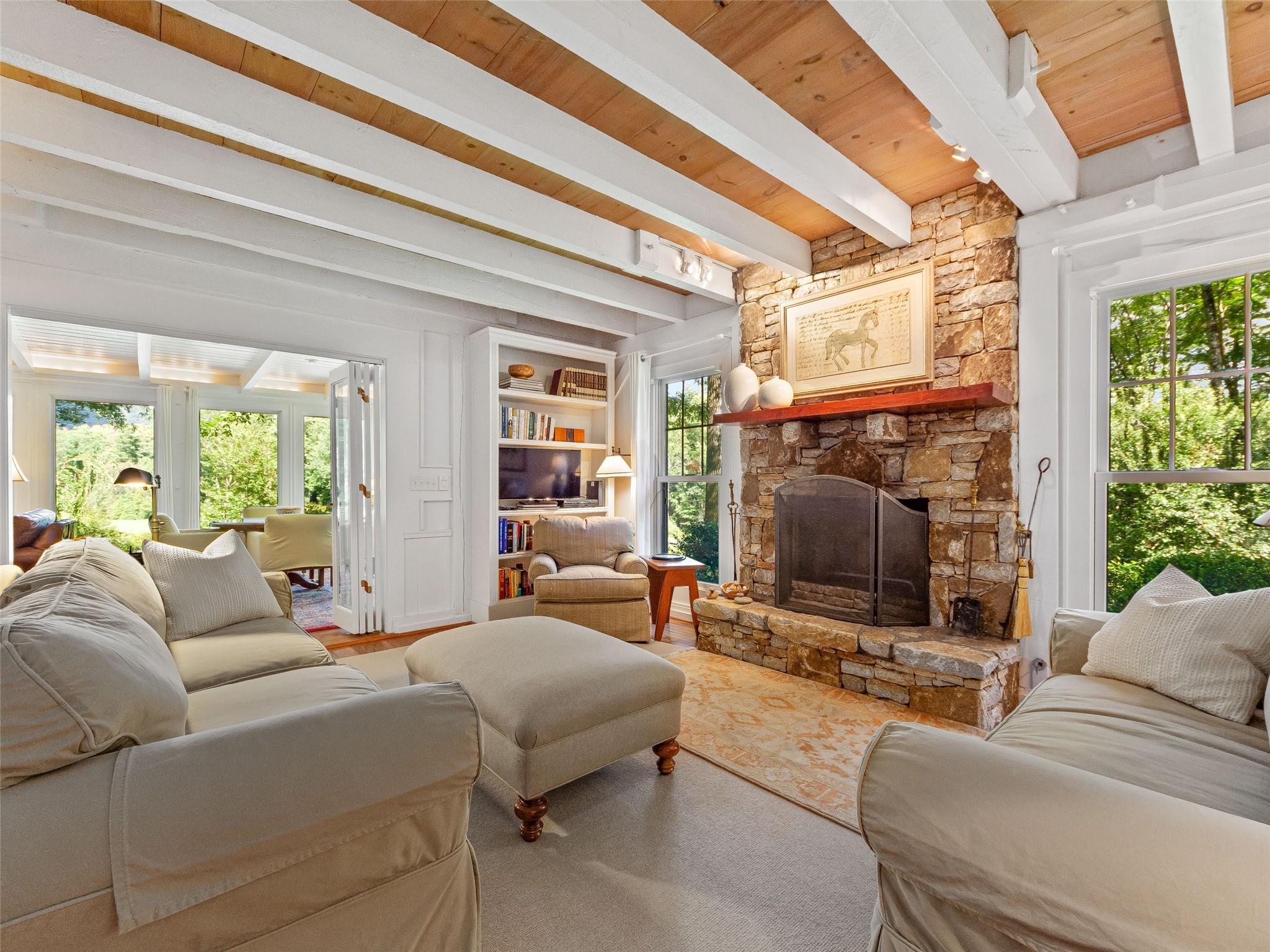 Lake Toxaway Estates - Residential