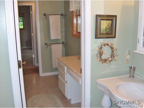 Laurel Woods - Residential